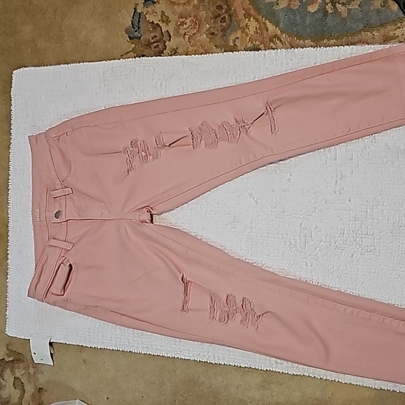 Barbie pink Ana ripped jeans. Beautiful pair of jeans. - Picture 3 of 7